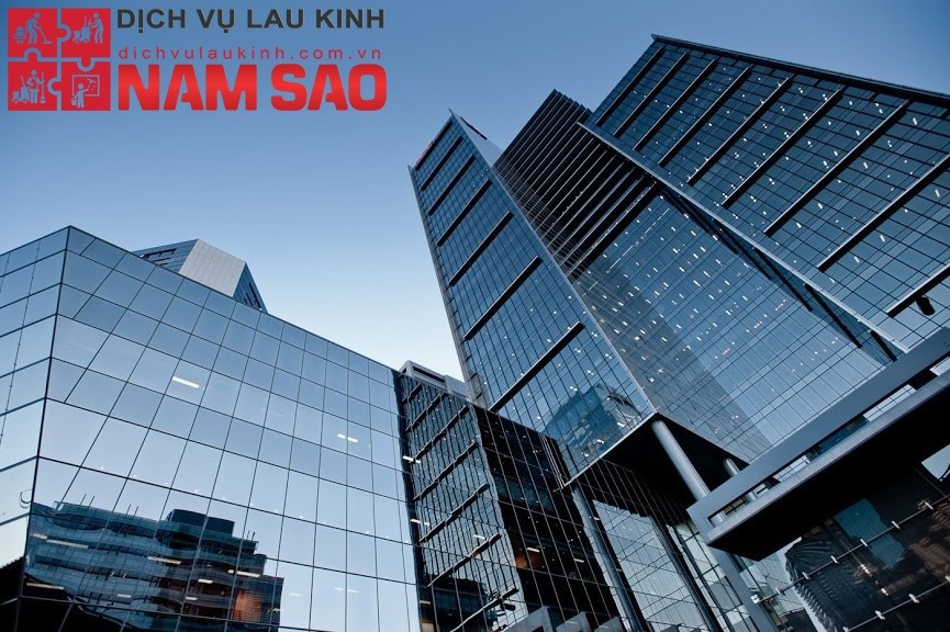 Bí Quyết tạo Độ Sang Trọng Cho mọi công trình với Dịch Vụ Lau Kính