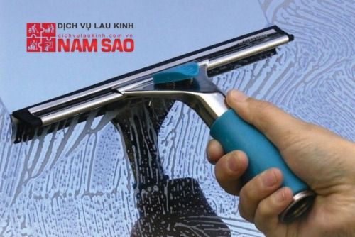 Cách Xử Lý Vết Bẩn Ố Vàng Bám Trên Bề Mặt Kính