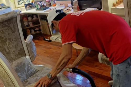 Năm Sao Dịch Vụ Lau Kính Chuyên Nghiệp Hàng Đầu Giữa Thị Trường Cạnh Tranh